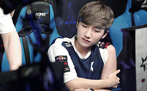 《英雄聯盟》Peanut提早跳game KZ遭官方懲處 