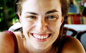 賈伯斯女兒下月出書談爸爸  :「我是他傑出人生的汙點」