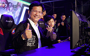 市長vs張泰山！《Garena 傳說對決》表演賽超爆笑