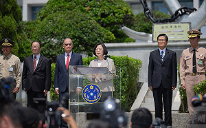 國安威脅趨烈  蔡英文：加速整建戰力、強化國防自主