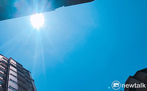 防曬「用吃的」有效嗎？食藥署闢謠：沒有科學依據