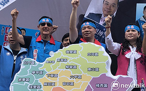 串連人民怒火 馬英九台南陪高思博擊鼓起義