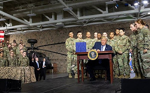 川普簽了22 兆國防美國防授權法   強化台灣軍力戰備