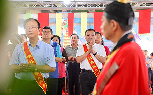 永和普渡法會 侯友宜：為傷者祈福  盼亡者安息