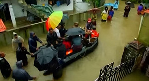 印度克勒拉省洪災增為324死 逾20萬人無家可歸