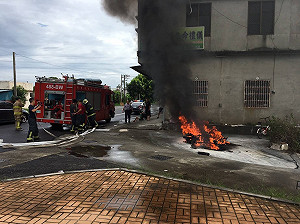 與妻吵架被通報家暴  高雄一男子燒機車洩憤引火警送辦