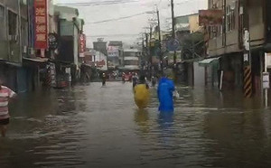 高雄豪雨暫歇  岡山地區積水未退