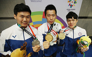 亞運體操金銀銅 翻滾吧阿信爭了一口氣