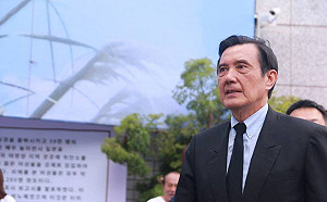 出席新黨黨慶細數政績 有民眾罵馬英九「漢奸」