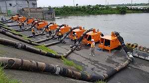 豪雨衝擊南台灣！台中陸續支援大型抽水機救災