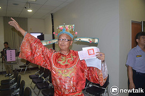 台灣阿成東山再起  嘉義市長4人登記參選