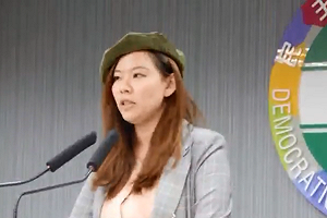 連日下雨老天有眼？何孟樺怒：吳敦義與蔡令怡應向災民致歉