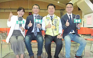 「民進黨發言人連線」造勢  張志豪、吳沛憶伴郎伴娘登記參選　　　