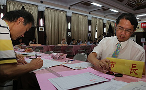 林佳龍委由黨部主委代登記  何明杰：把市政做好才是重要