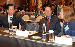 印太地區基石是民主！吳釗燮：台灣隨時能提供民主經驗