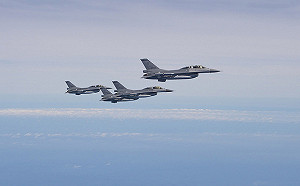 亞運代表團明歸國 總統派空軍戰機迎接