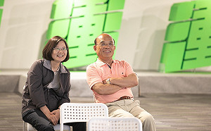 小英低調夜訪蘇辦打氣   侯辦:下次公開來效果更好