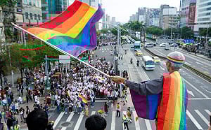 言語霸凌小英、蘇貞昌讓人難接受！挺同團體批反同：翻臉不認