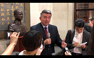 美參議員提出台北法案  授權國務院助台抵抗中國外交霸凌