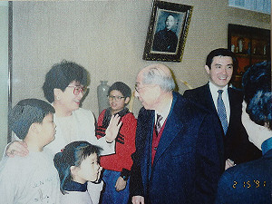 管仁健觀點》郭冠英為何敢誇口月領6萬到死？