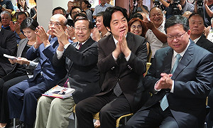 蘇貞昌：鄭文燦讓人沒脾氣  讓小英繃緊的臉放鬆了