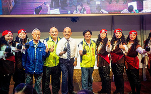 長者補假牙　蘇貞昌：上任要讓長輩快樂生活