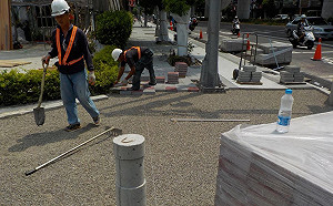 持續強化海綿城市能量  台中文心路人行道「會呼吸」