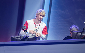 《鬥陣特攻》爭議選手xQc回歸職業賽場啦！這回先從學院隊出發