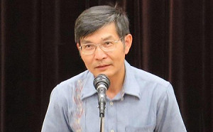 蘇啓誠今舉行告別式 母親與胞弟已低調返台