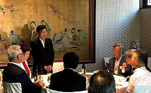 讀者投書》這麼弱的綠軍，怎麼跟紅藍對打 ?