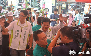 推薦林德宇 林佳龍：年輕耐操大家多試用