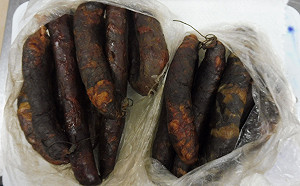 防範豬瘟擴大　防檢局：生肉品不得著陸！