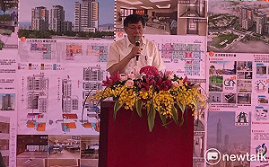 搶長者票？柯P：研擬擴大敬老卡  搭計程車補助