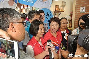 建國市場拜票 前會長感謝盧秀燕修法讓市場旺