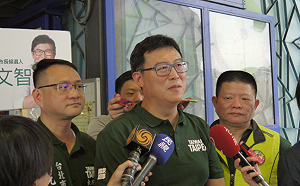 丁守中承諾里長配送機車、出國考察  姚文智：司馬昭之心