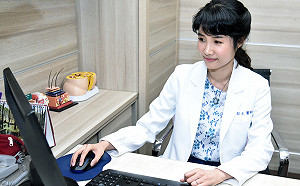 《延禧攻略》嫻妃後期大暴走！醫師揭密：更年期惹的禍