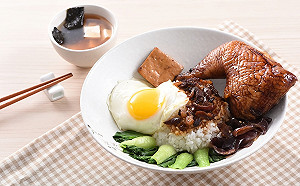 我看了什麼？便當雞腿竟是雪白色　網秒懂：月底專屬！