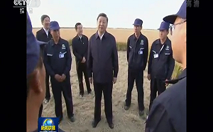 登神壇與毛澤東站一起  紐時：習近平藉民粹形象反擊川普