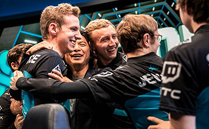 英雄聯盟世界賽》首日觀看數據出爐！C9、DFM大戰最吸睛