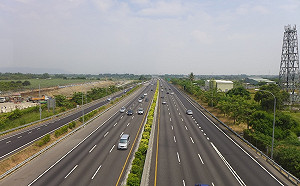 元旦連假國道疏運！1/1夜間免收費時段延長至上午10時