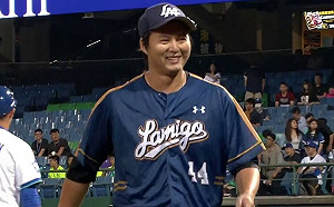 中華職棒／黃偉晟偷吃爆乳網紅  桃猿又爆桃色風波