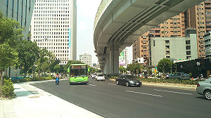 歷時2年 中市文心路路平工程終完工