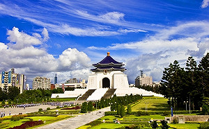 透過「補課」認識歷史 鄭麗君：共同決定中正紀念堂是否轉型