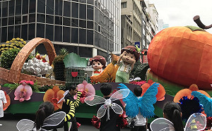 台灣農業賀國慶 鮮花蔬果搬上花車！