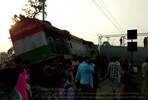 印度北方省列車出軌意外 已知至少5死30傷