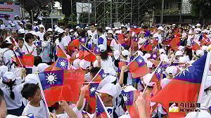 2018沒假了！國慶後「82天休24天」 網友淚：還我7天假