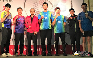 羽球／我國男雙組合廖敏竣、蘇敬恒體驗世界最輕羽拍