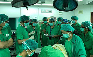 台大40白衣天使搶救命危病患　施景中：感受人類的渺小