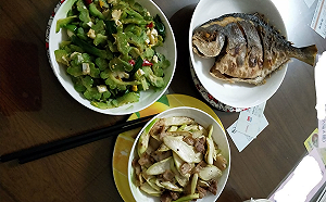 玻璃心碎！媽媽煮菜遭嫌棄  網友神解：「這道菜」是地雷