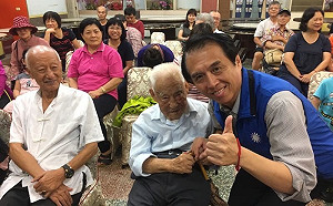 落實「老有所養」  陳學聖推長照10政策